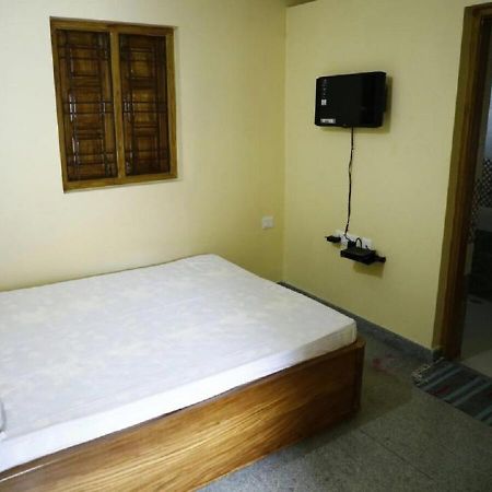 Nest Guest House ブバネーシュワル エクステリア 写真